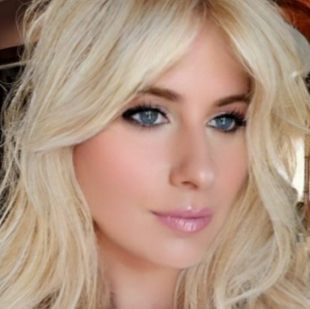 𝒫ℴ𝓈𝒽 𝒜𝓂𝒷𝒶𝓈𝓈𝒶𝒹ℴ𝓇 ●$7.00 SALE!!!!